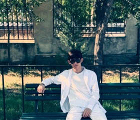 Hakob, 19, Armavir