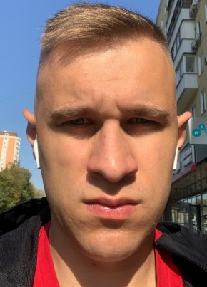 Андрей из Москвы 32 года