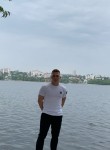 Alex, 21 год, Воронеж