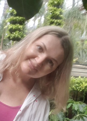 Анна, 38, Россия, Санкт-Петербург