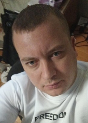 Владимир из Новоуральска 40 лет
