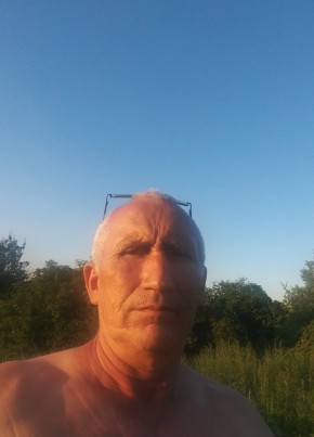 Александр, 58, Россия, Валуйки