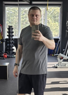 Андрей из Новочеркасска 49 лет