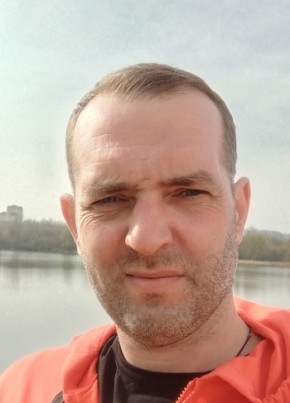 Andrei, 40, Россия, Красные Баки