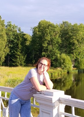 Елена из Гатчины 38 лет