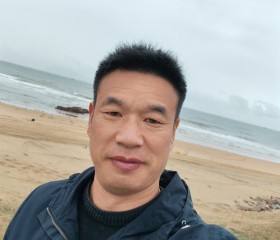 王广胜, 25, Zhengzhou