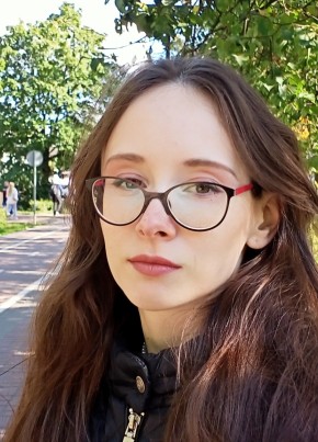 Юлия из Каменск-Уральския 28 лет