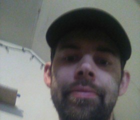 Trever, 35, Bismarck