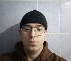 Sharip, 22, Makhachkala