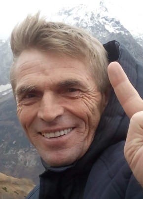 Олег, 55, Россия, Джубга