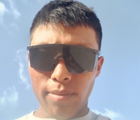 José, 18, Cancun