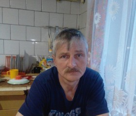 Виталий, 52 года, Псков