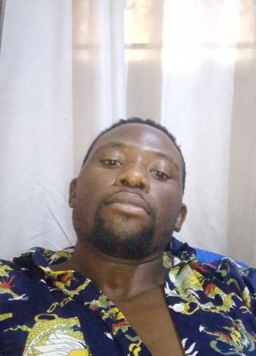 Godwin из Kampala 27 лет
