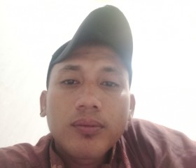 Adhe, 25 лет, Kota Semarang