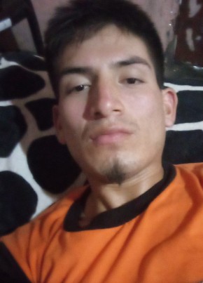 Carlos, 21, República del Ecuador, Boca Suno