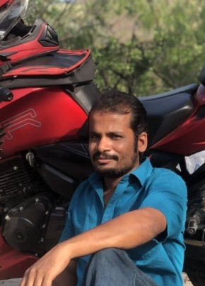 Karthick, 22, India, Chennai