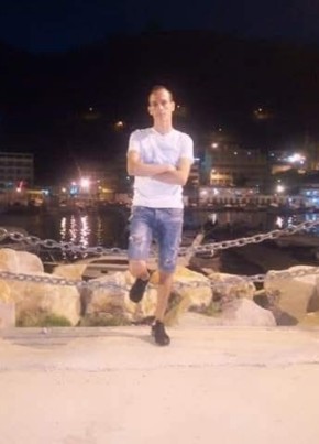 FARÈS из Algiers 25 лет