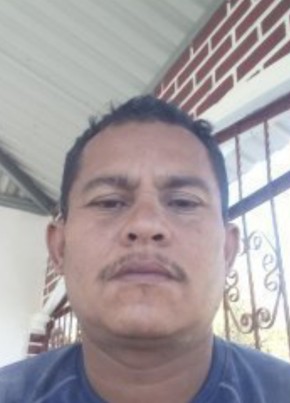 Adan Perez, 46, República de Honduras, Tegucigalpa