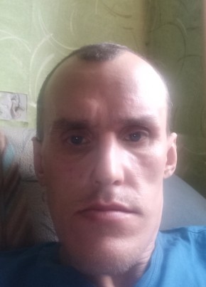 Денис, 39, Россия, Полевской