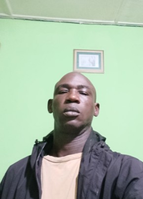Je m'en veux Ahm из Abobo 18 лет
