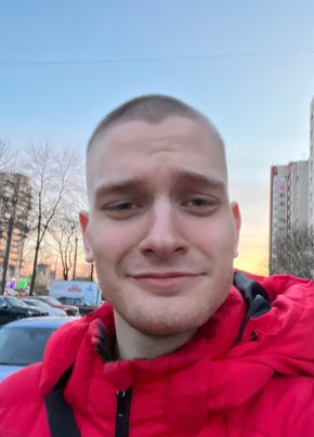 Михаил из Колпино 22 года