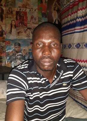 HOUSEINOU DIAWAR, 37, République Gabonaise, Libreville
