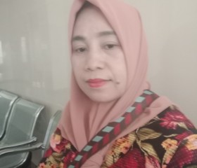 Susy, 48 лет, Daerah Istimewa Yogyakarta