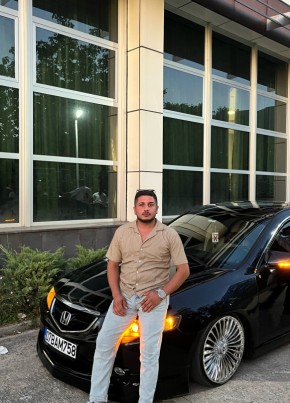Gökdeniz, 22, Turkey, Istanbul