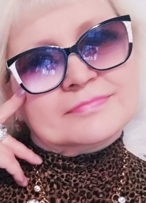 Полина, 59, Россия, Москва