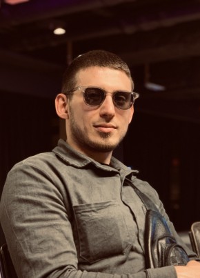 Игорь из Москвы 27 лет