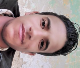 Mina Eid, 20, Al Fashn