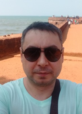 Амир из Кстово 47 лет