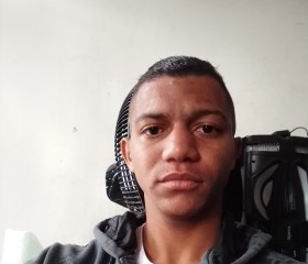 RODRIGO, 22 года, São Paulo capital