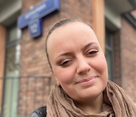 Elena, 46, Moscow