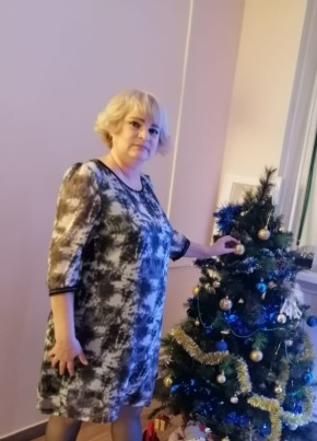 Галина, 55, Россия, Балаково