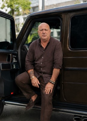 Michel из Washington D.C. 46 лет