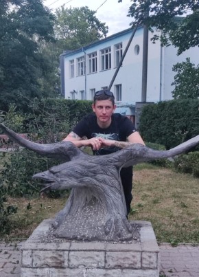 Антон из Омска 40 лет