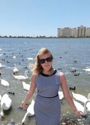 Elena, 44, Russia, Moscow