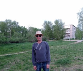Денис, 46 лет, Березники