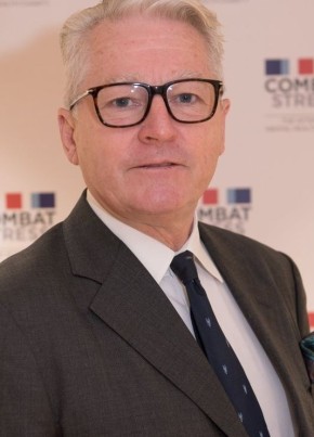 James robert, 67, Repubblica Italiana, Russi