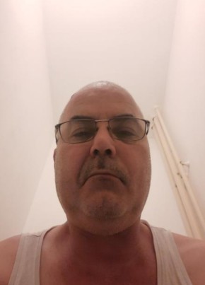 rui, 51, République Française, Blois