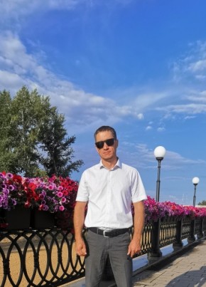 Максим из Оренбурга 43 года