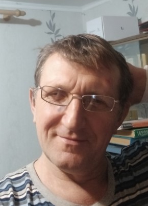 Олег, 59, Россия, Шебекино