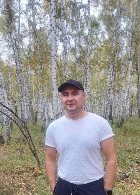 Андрей из Тюмени 45 лет
