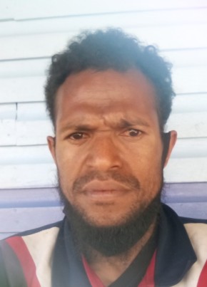 Mnemi, 34, Papua New Guinea, Port Moresby