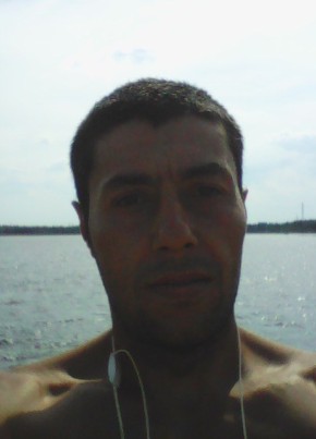 Антон, 42, Россия, Киров (Кировская обл.)
