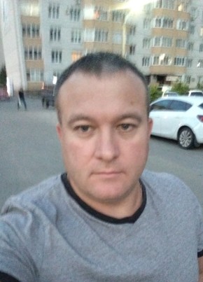 Виктор из Воронежа 43 года