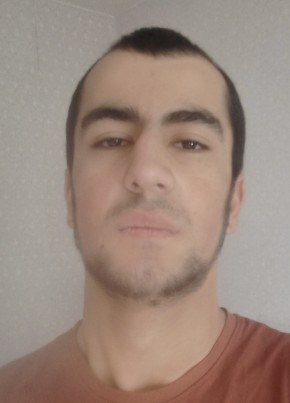 Бек из Новосибирска 18 лет