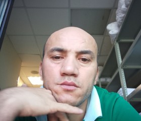 Rakhmatullo, 41, Moscow