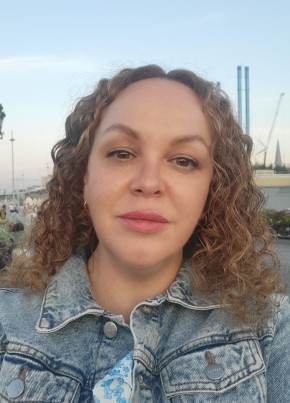 Elena, 47, Russia, Moscow